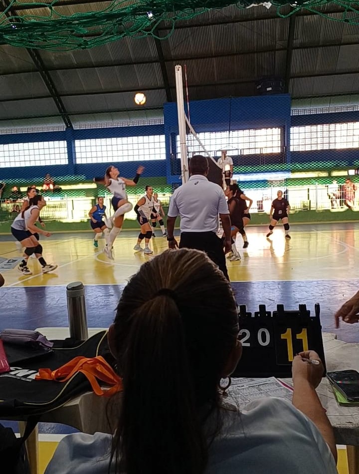 Rodadas do Campeonato Estadual de Voleibol foram marcadas por intensas disputas